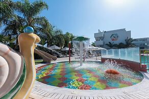 Nicholas Color Hotel