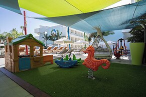 Nicholas Color Hotel