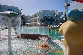 Nicholas Color Hotel