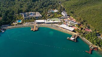 Green Bay Resort & Spa