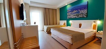 Green Bay Resort & Spa