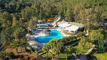 Green Bay Resort & Spa