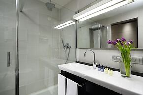 UNA HOTELS San Vitale Bologna