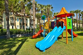 Crystal Flora Beach Resort – All Inclusive