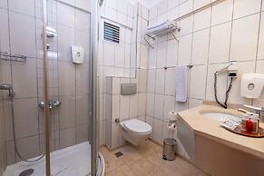 Crystal Flora Beach Resort – All Inclusive