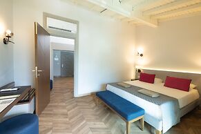 Crystal Flora Beach Resort – All Inclusive