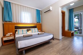 Crystal Flora Beach Resort – All Inclusive