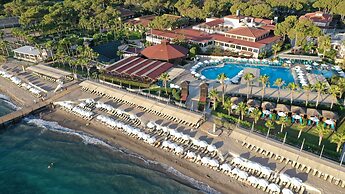 Crystal Flora Beach Resort – All Inclusive