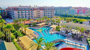 Crystal Family Resort & Spa – All Inclusive