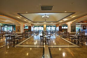 Crystal Family Resort & Spa – All Inclusive