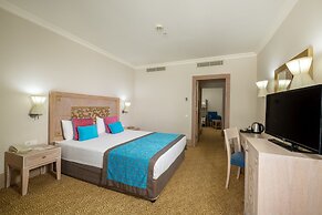 Crystal Family Resort & Spa – All Inclusive