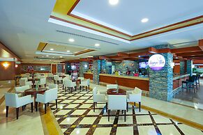 Crystal Family Resort & Spa – All Inclusive