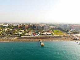 Crystal Family Resort & Spa – All Inclusive