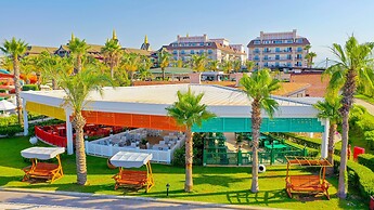 Crystal Family Resort & Spa – All Inclusive