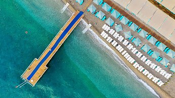 Crystal De Luxe Resort & Spa – All Inclusive