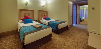 Crystal De Luxe Resort & Spa – All Inclusive