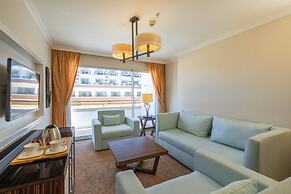 Crystal De Luxe Resort & Spa – All Inclusive