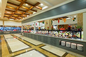 Crystal De Luxe Resort & Spa – All Inclusive