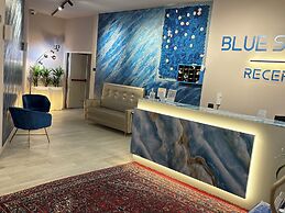 Blue Shades Aparthotel