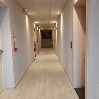 Blue Shades Aparthotel