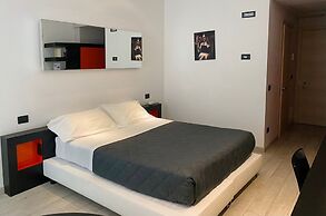 Blue Shades Aparthotel