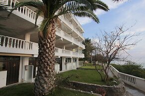 Apollon Apartments