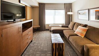 Best Western Plus Cottontree Inn