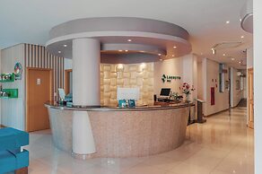 Hotel Laghetto Viale