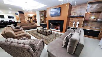 Sky Ville Gramado Hotel