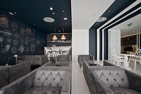 Maçarico Beach Hotel