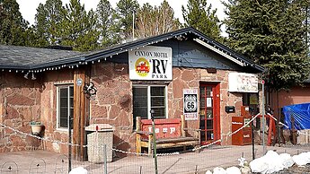 Canyon Motel and RV Park