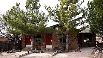 Canyon Motel and RV Park