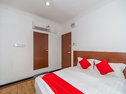 Super OYO 89847 Switz Paradise Hotel