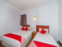 Super OYO 89847 Switz Paradise Hotel