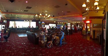 Longstreet Inn & Casino