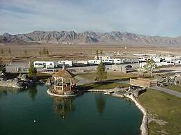 Longstreet Inn & Casino