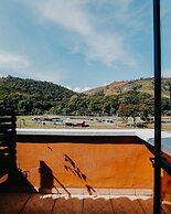 Kastel Itaipava Centro Hotel