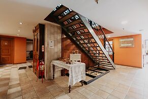 Kastel Itaipava Centro Hotel