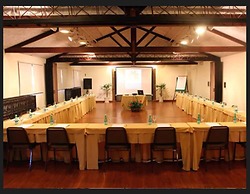 Kastel Itaipava Centro Hotel