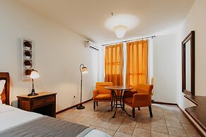 Kastel Itaipava Centro Hotel