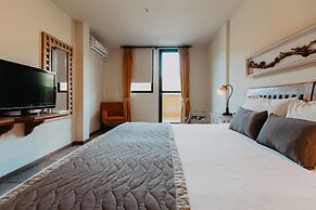 Kastel Itaipava Centro Hotel