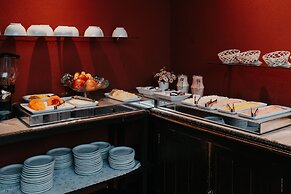 Kastel Itaipava Centro Hotel