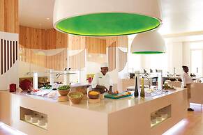 Hyatt Ziva Rose Hall - All Inclusive