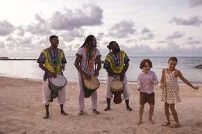 Hyatt Ziva Rose Hall - All Inclusive