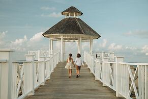 Hyatt Ziva Rose Hall - All Inclusive