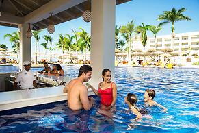 Hyatt Ziva Rose Hall - All Inclusive