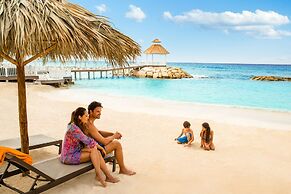 Hyatt Ziva Rose Hall - All Inclusive