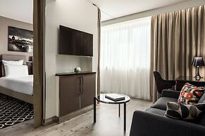 AC Porte Maillot Hotel