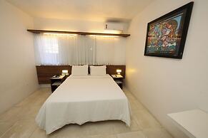Delphin Beach Hotel