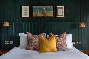 The Bridge Hotel